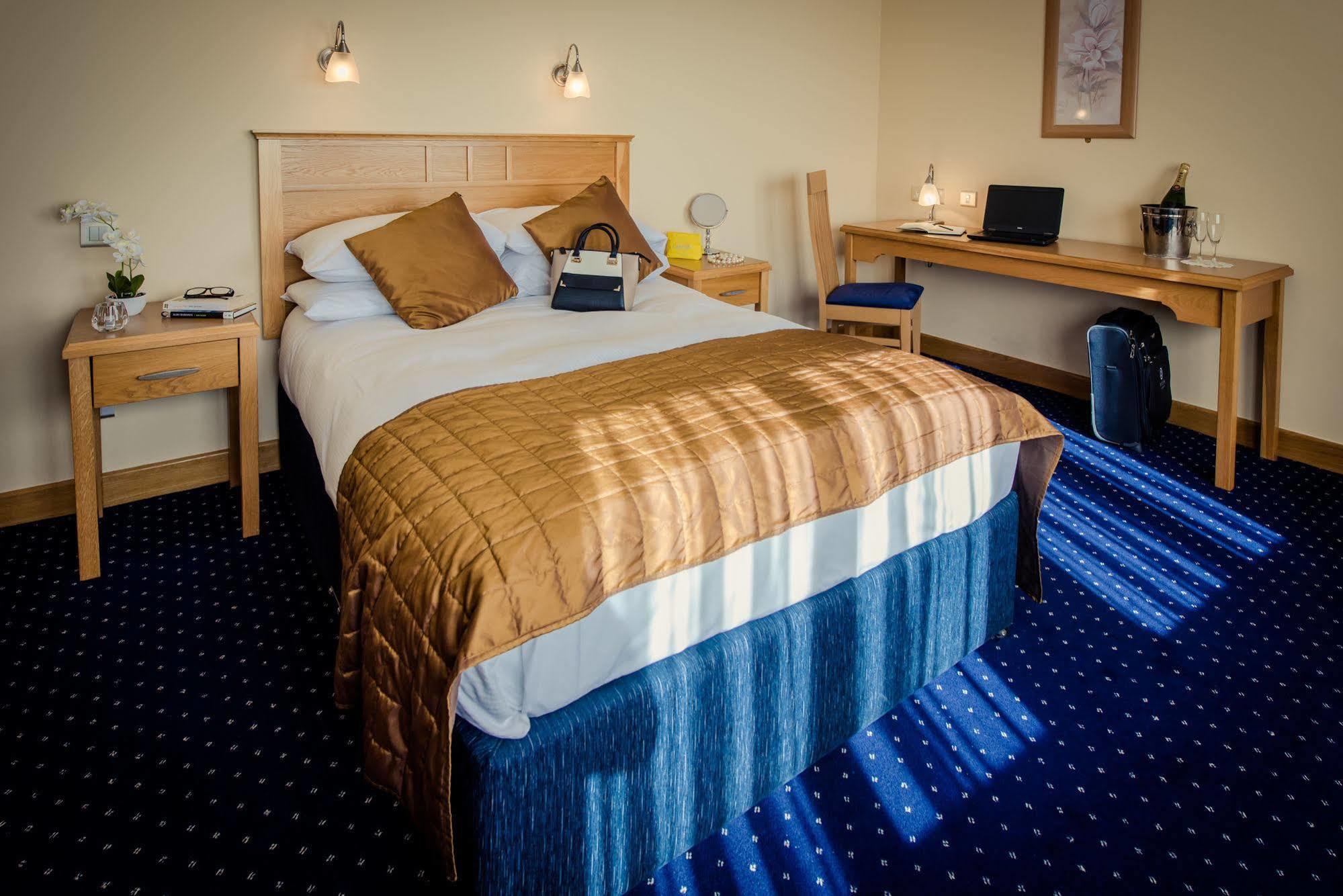 Rochestown Lodge Hotel Dun Laoghaire Luaran gambar